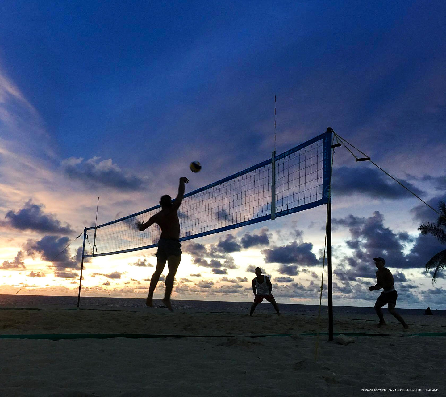 Park & Sun Sports Spectrum Classic: Portable Professional Outdoor Volleyball Net System 2-Pack